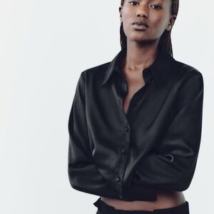 Zara satin effect cropped shirt, worn two times max, size S